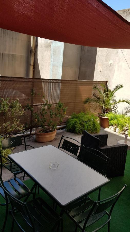 Studios Parisiens Cannes Exterior photo